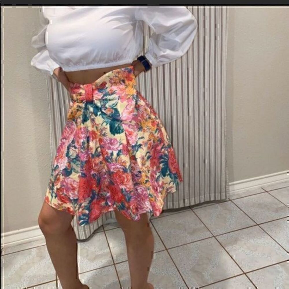Zara mini floral skirt with bow